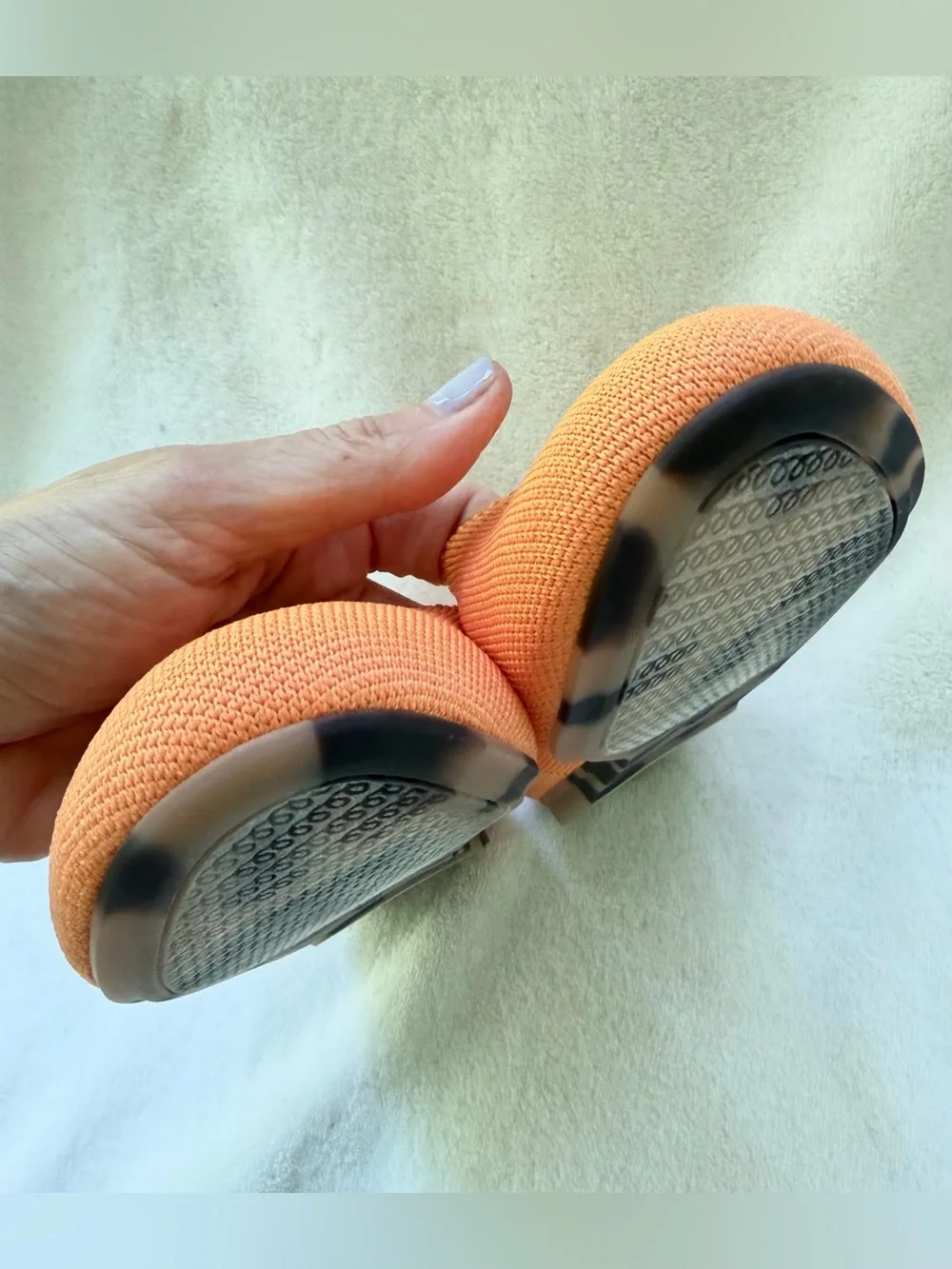 Rothy’s Tangerine Round Toe Ballet Flats Washable Size 9.5 New in Box